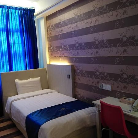 4Orty Inn Bintulu Exterior foto